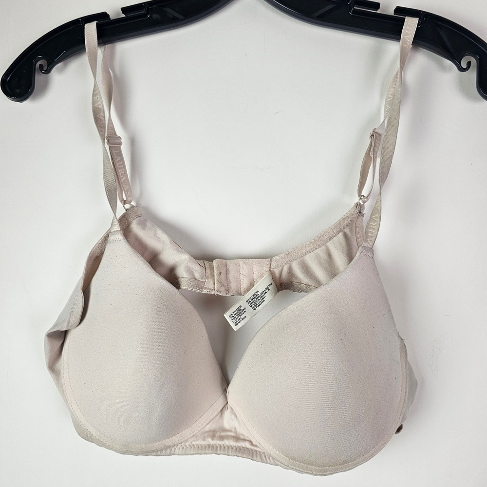 Laura Ashley Beige Underwire T-Shirt Bra 38C Style 2788-49 Adjustable Straps